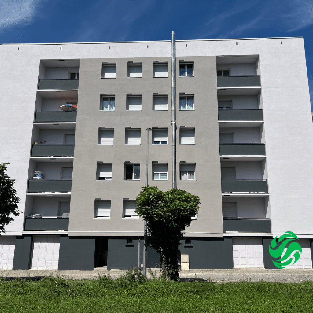 Photo du bâtiment le petit vallon à aubenas après travaux